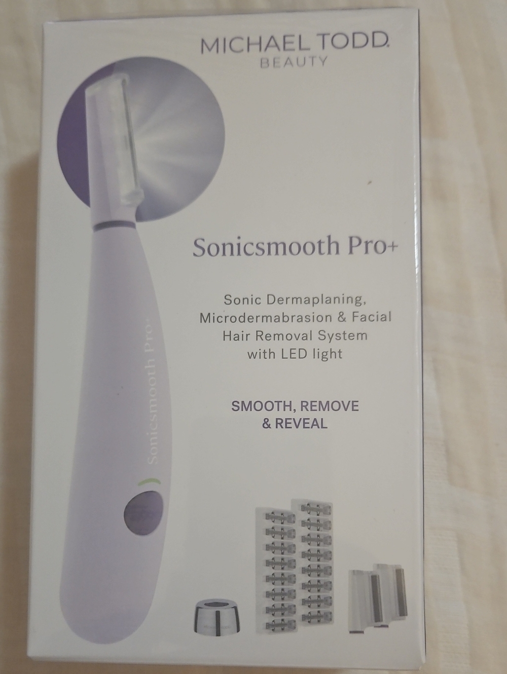Michael Todd Beauty Sonicsmooth Pro+ Facial Dermaplaning Tool - Lavender
